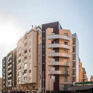 Отель Madanis Барселона